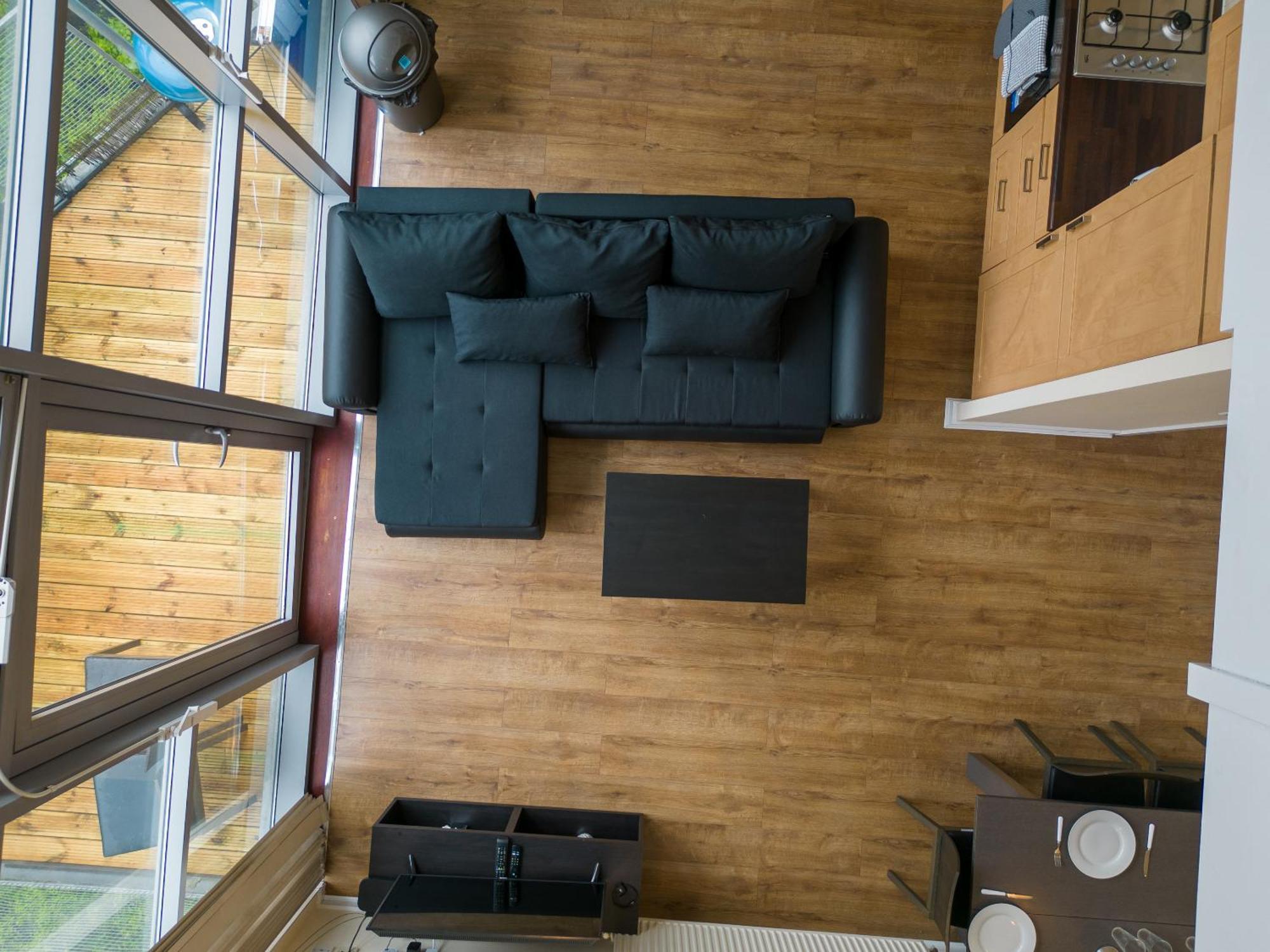 Luxury 2 Bed Apartment - Near Heathrow, Legoland, Windsor Слау Экстерьер фото